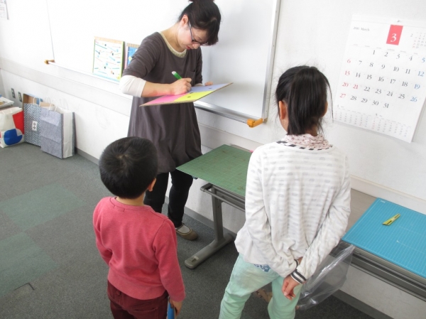 なつやすみ　子どもえいが会のおしらせ