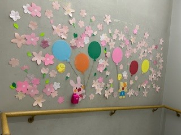 【視聴覚ライブラリーえきまる図書室】　児童展示3　『はる、まだかな？』